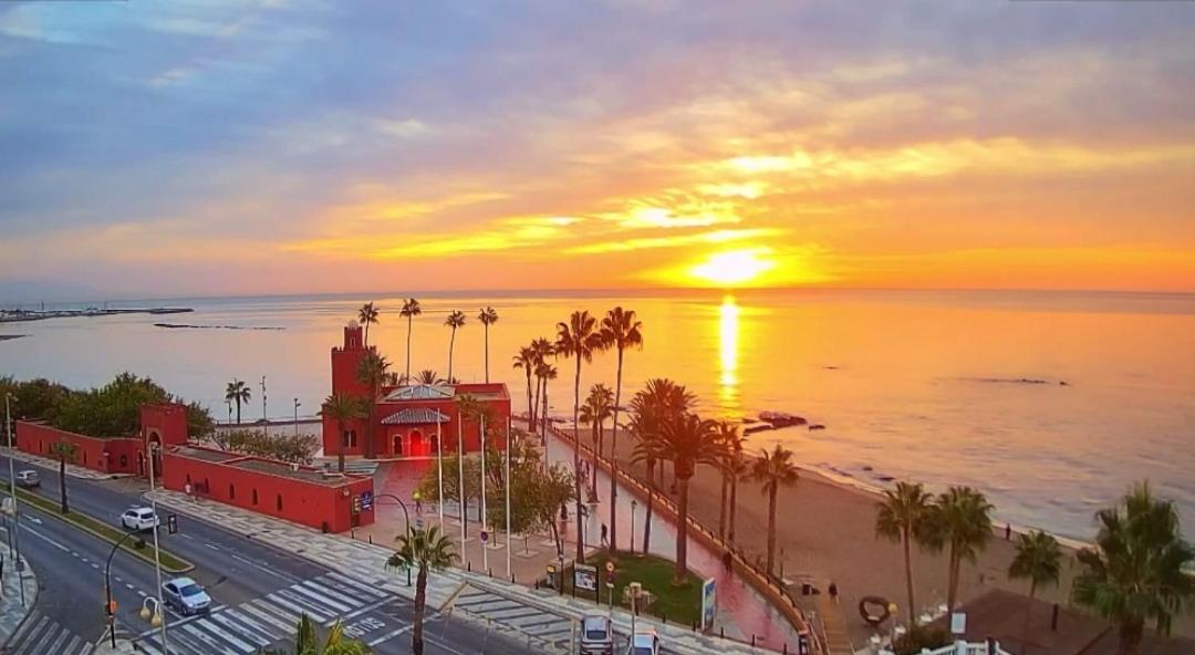 El Estudio De La Playa Benalbeach Holidays Deluxe Benalmádena Dış mekan fotoğraf