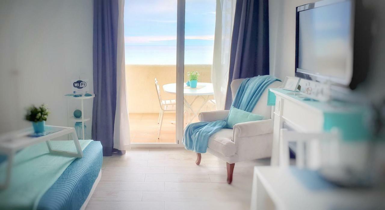 El Estudio De La Playa Benalbeach Holidays Deluxe Benalmádena Dış mekan fotoğraf
